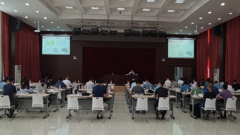 职场硬技能与软技能：区分与重要性解析
