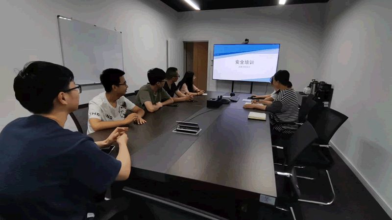考研网课与线下班：一场关于学习方式的深度对话